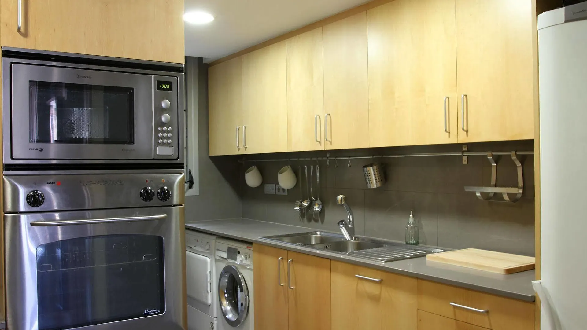 Passeig De Gracia Sun Apartament Balcony 2 Bedroo Barcelona Apartment